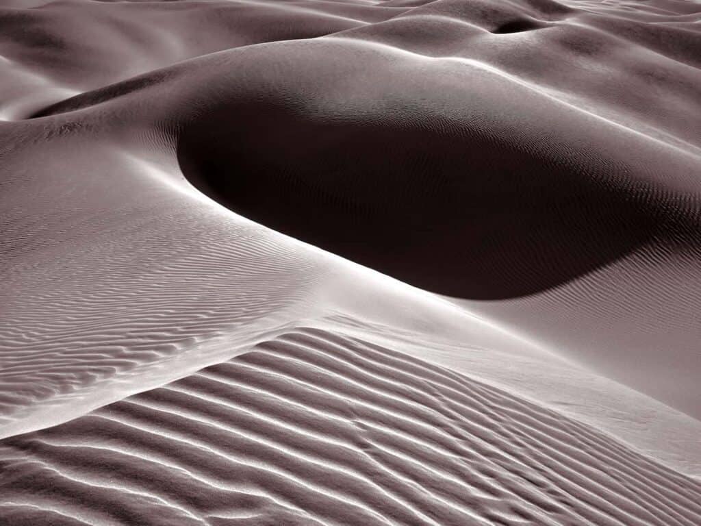 create fine art photography in saharan dunes